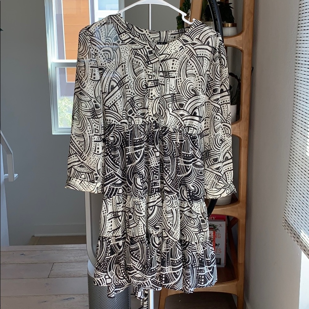 Essentials By Milano Sheer, Patterned Tunic - image 1